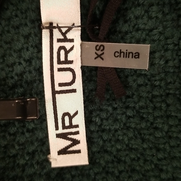 💕MR TURK by TRINA TURK💕 Cable Knit Double Breasted Cardigan Merino Wool XS NWT - Picture 8 of 10